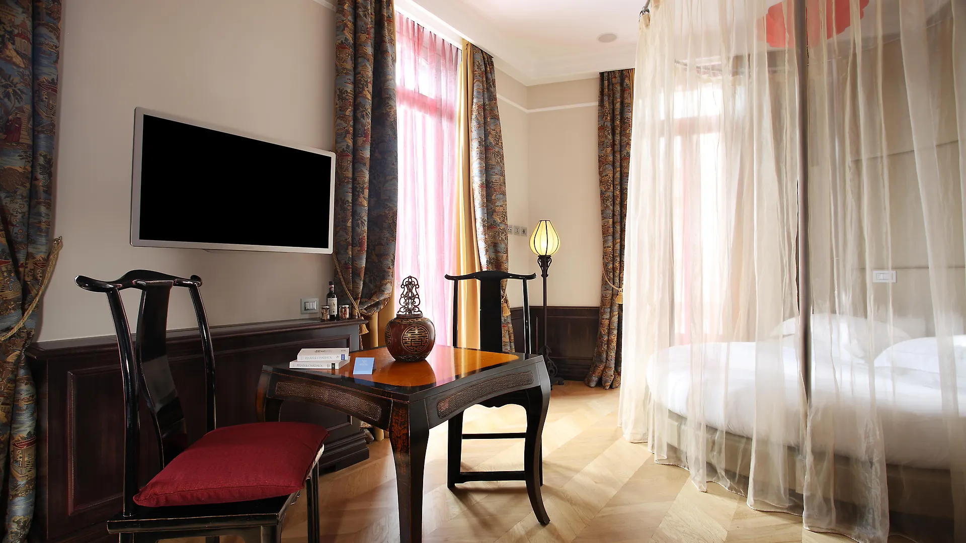 Chateau Monfort - Relais & Chateaux Milan Hotel