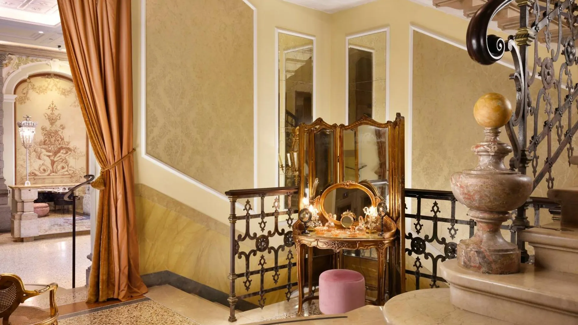 Chateau Monfort - Relais & Chateaux Milan Italy