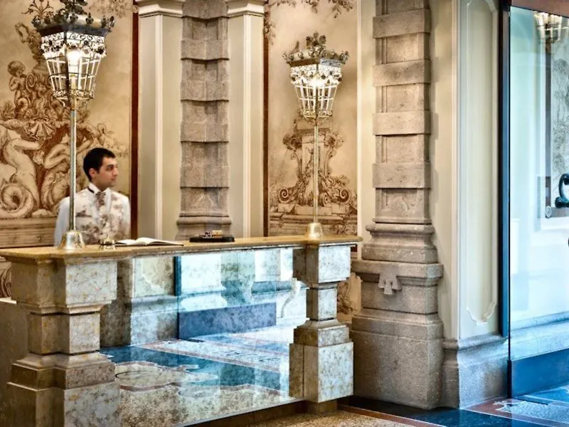 ***** Hotel Chateau Monfort - Relais & Chateaux Milan Italy