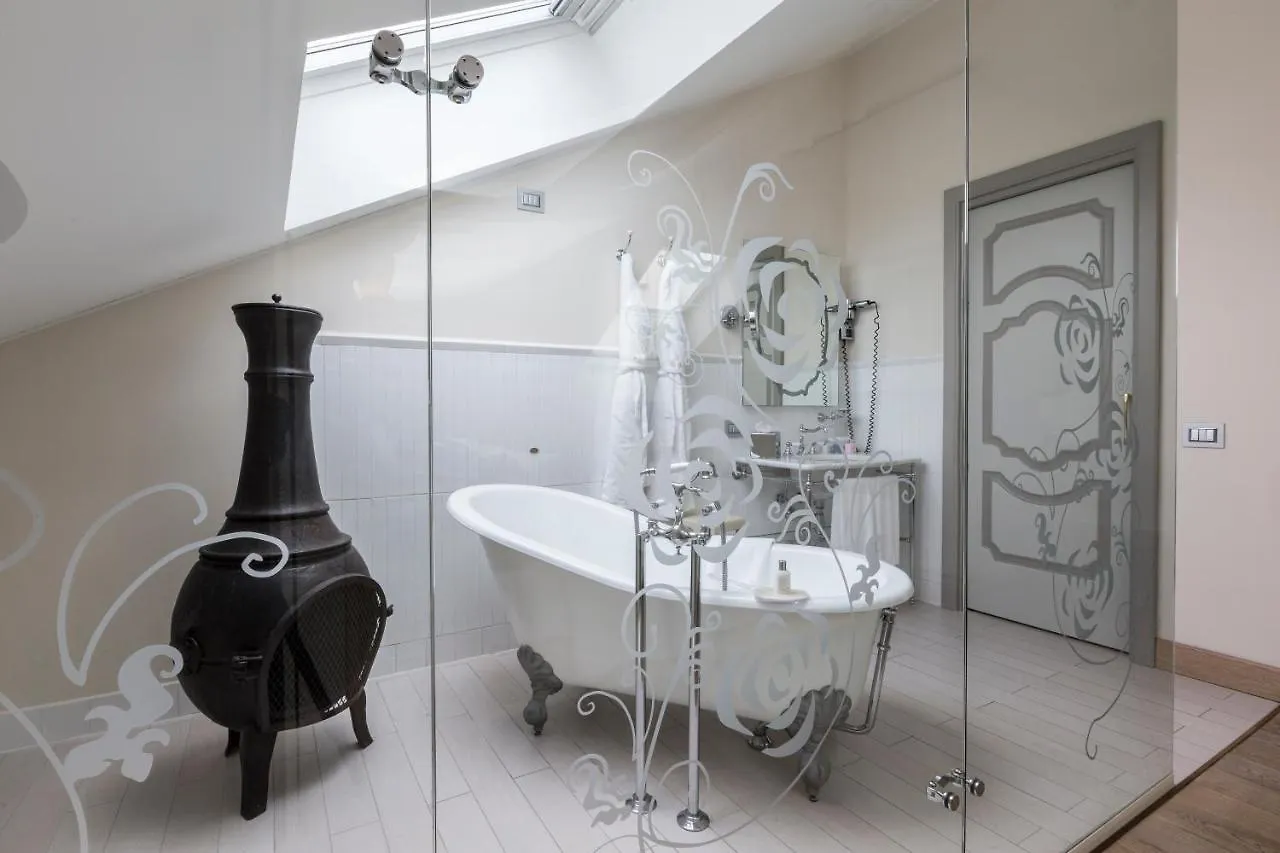 Chateau Monfort - Relais & Chateaux Milano