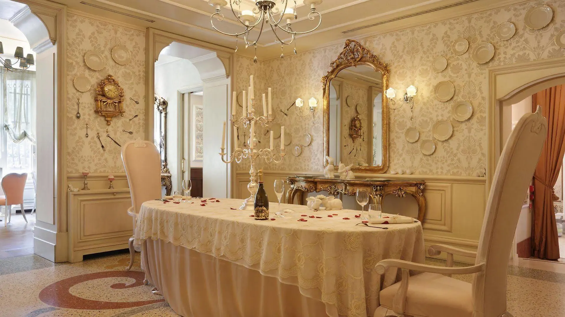 Chateau Monfort - Relais & Chateaux Milano Hotel